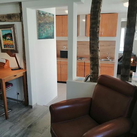 Logement entier f Courtenay  Buitenkant foto